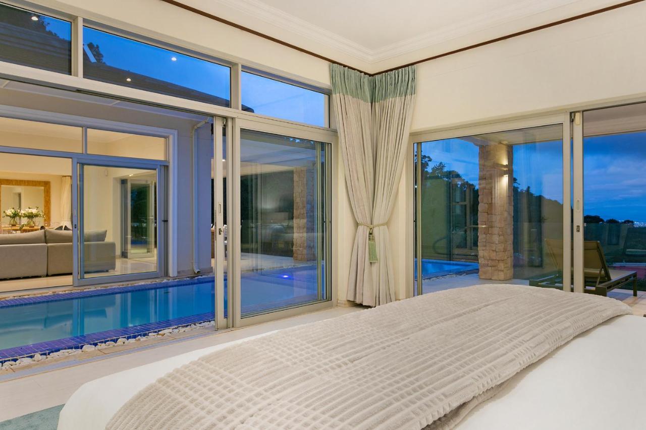Luxury Serviced Mountain Villa In Constantia Кейптаун Екстериор снимка